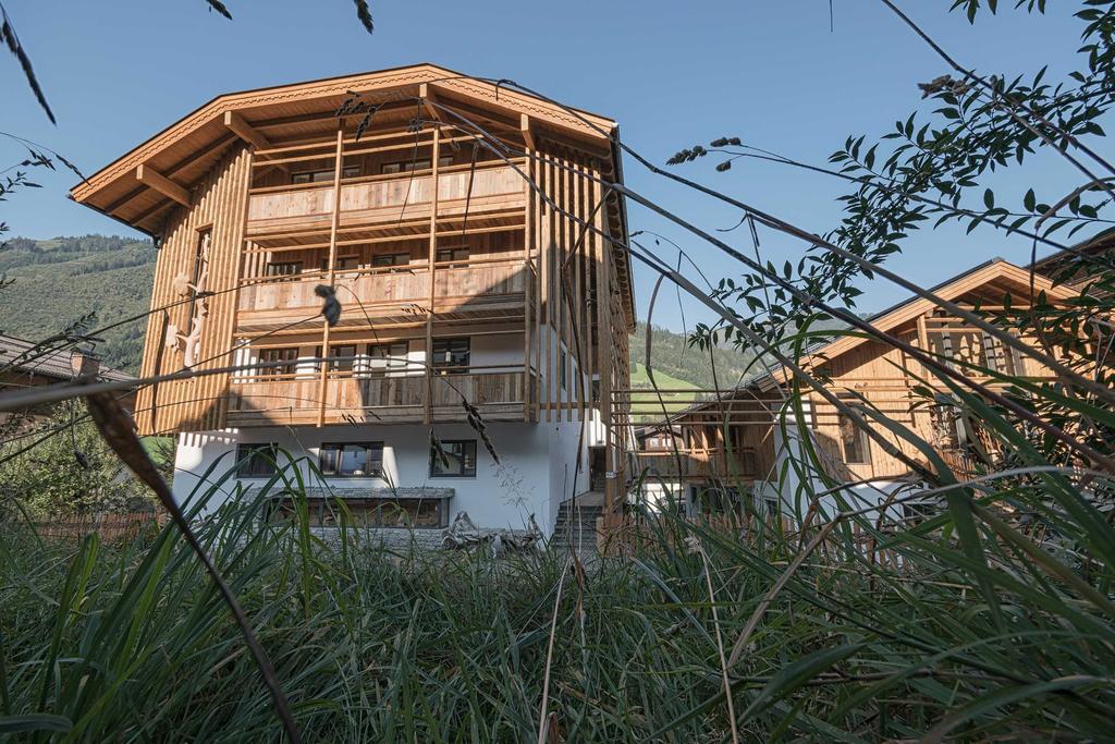 Hotel Atelier Garni Astei Grossarl Exterior foto